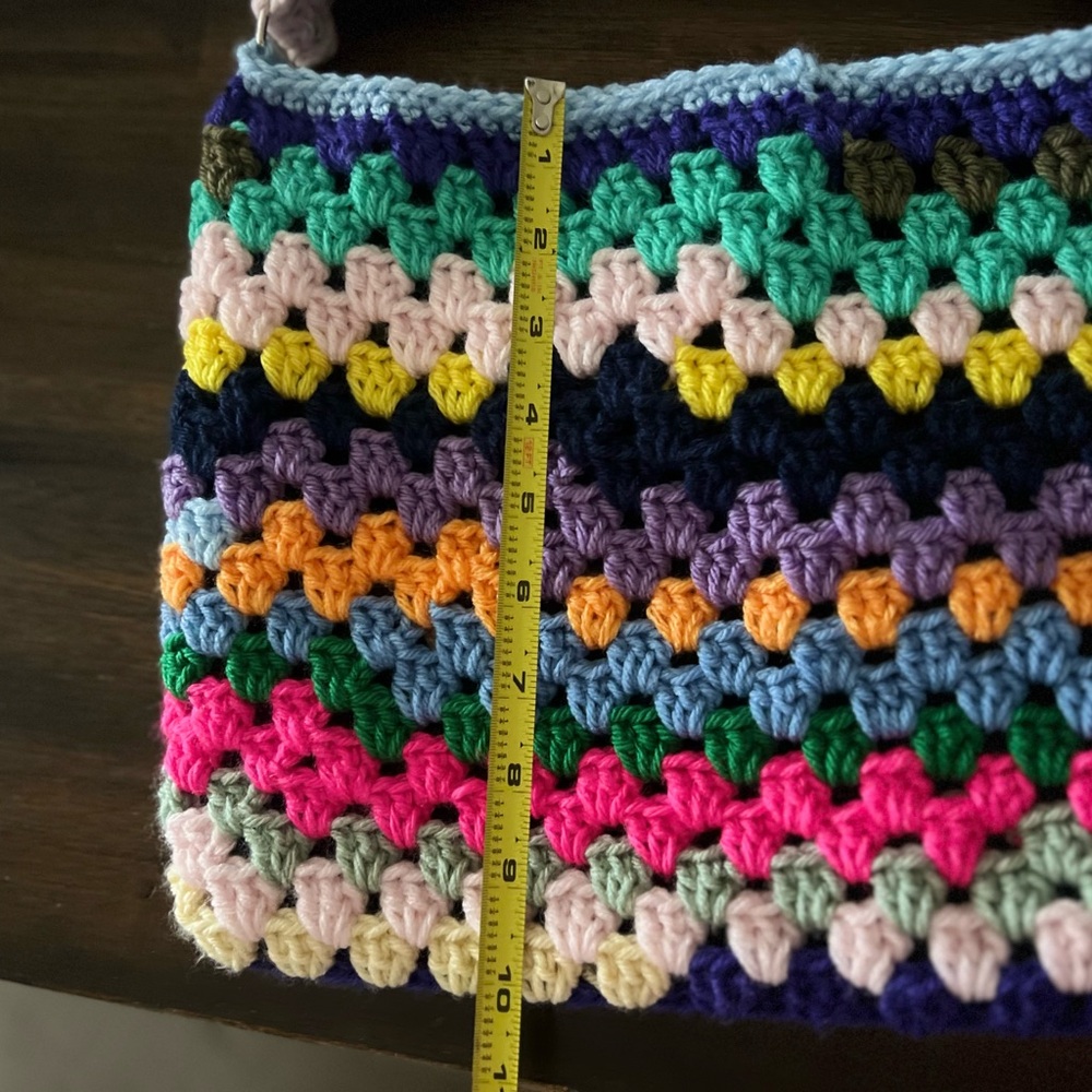Colorful Crochet Shoulder Bag - Picture 4 of 7
